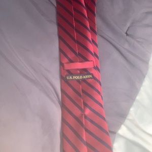 Us tie